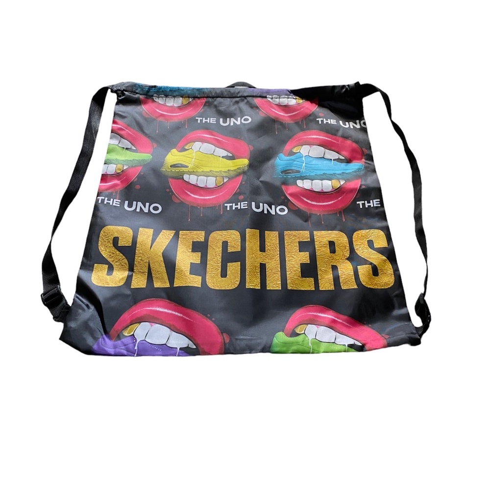2 Pieces Rare Skechers Vinyl Draw String Back Pack